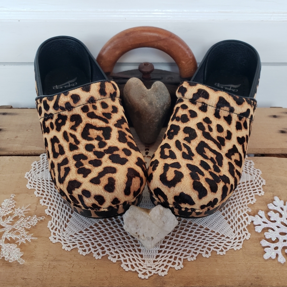 Meow Dansko Pro Clogs Leopard Haircalf Suede Fur Cheetah Animal Mobwife 37 39 - Picture 2 of 11